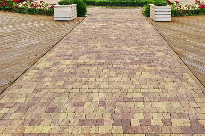 Pose béton décoratif en extérieur La Plaine-Sur-Mer